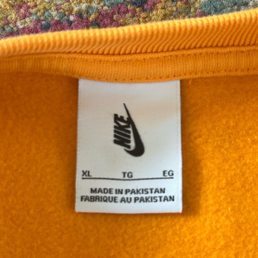 Nike | Men's Vibrant Tangerine Orange Phoenix Fleece Crewneck Sweatshirt size XL - Picture 10 of 12